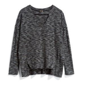 Dee Elly Sydney Keyhole Neck Knit Top